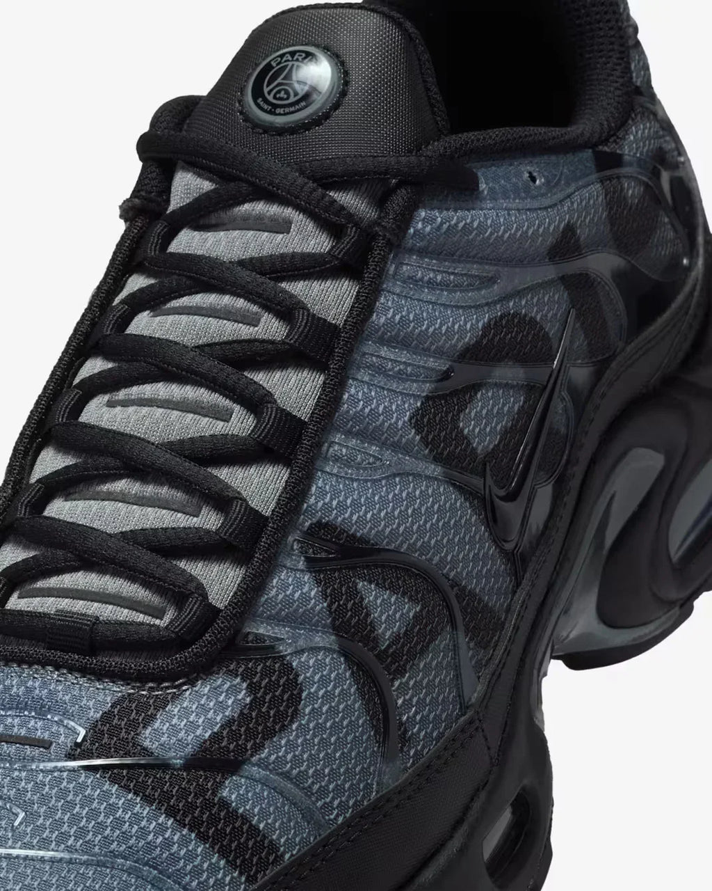 Nike Air Max Plus TN Paris Saint-Germain Grey